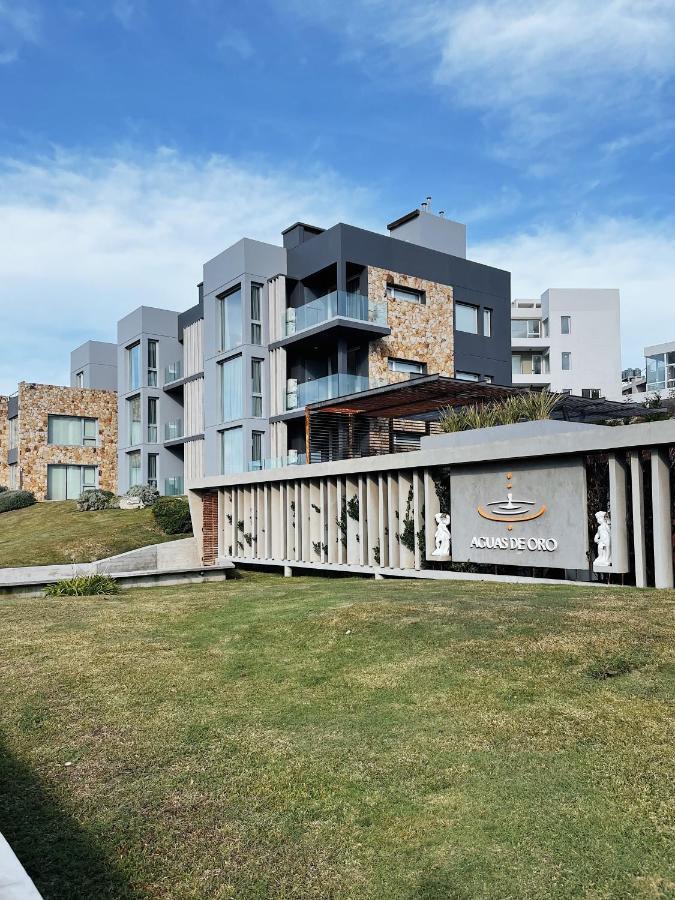 Aparthotel Aguas De Oro Villa Gesell Esterno foto